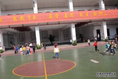 霞山区实验小学2017年11月反恐防暴安全演练